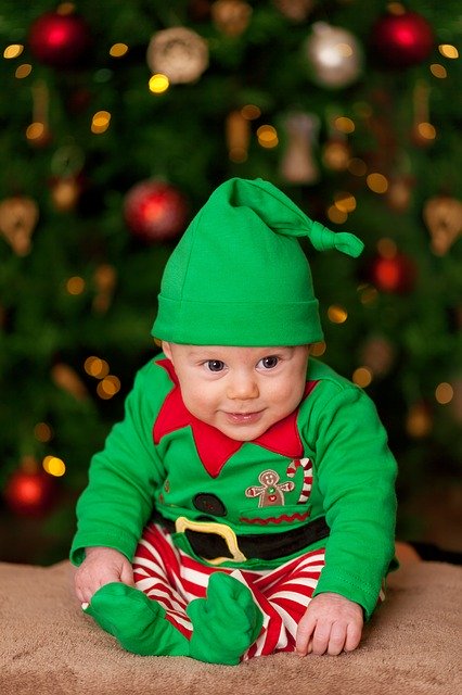 Kom godt gennem jul og nytår med 10 trivsels-tips til din baby