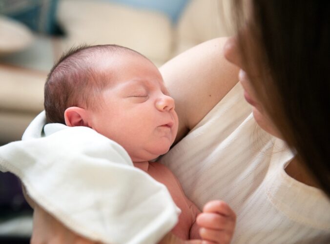 Alt det bedste til din baby – 12 vigtige emner om babyomsorg